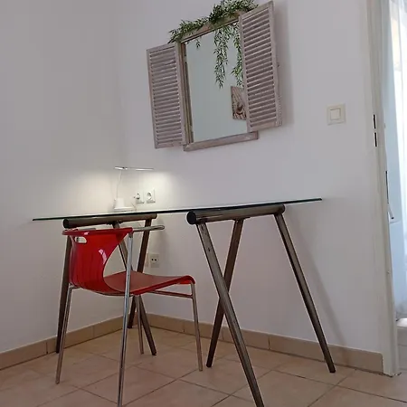 A 2 Chambres, Très Jolis De 64 M2 Poitiers